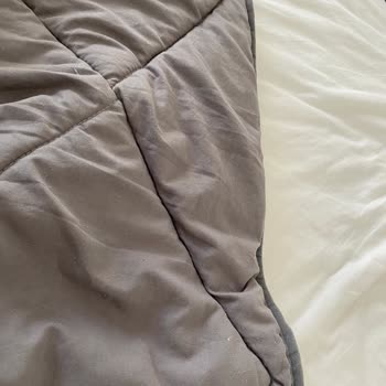 Tüylenen Yorgan Sorunu: Kullanıcı Hatası Değil