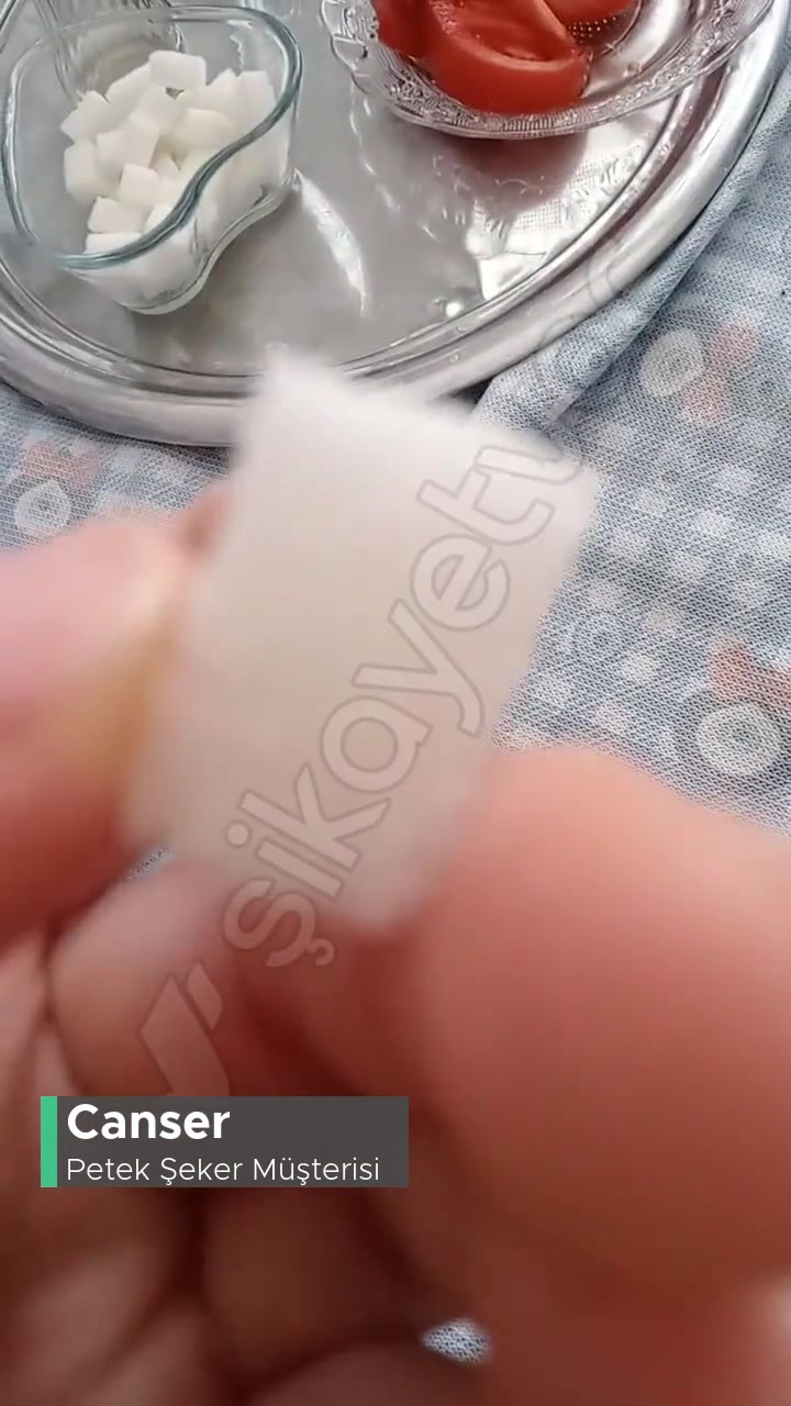 Petek Şeker İçinde Beyaz Bir Şey Var! videonun kapak resmi