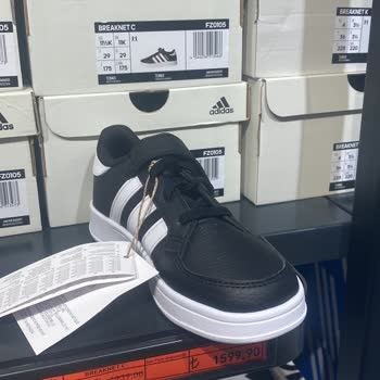 Adidas Ayakkabı Mağduriyeti: Kullanıcı Hatası Mı?