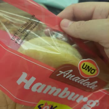 Tarihi Geçmiş Ürün Teslimatı Ve Küflü Hamburger Ekmeği Şoku