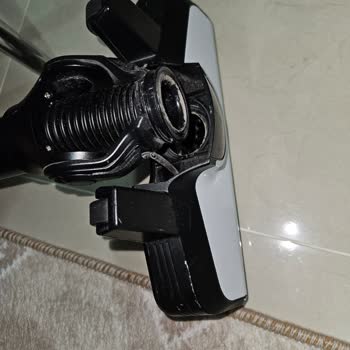 Kırılan Süpürge Başlığı Ve Ücretli Servis Sorunu