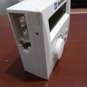 DemirDöküm Termostat Pil Yuvası Kapağı Sorunu