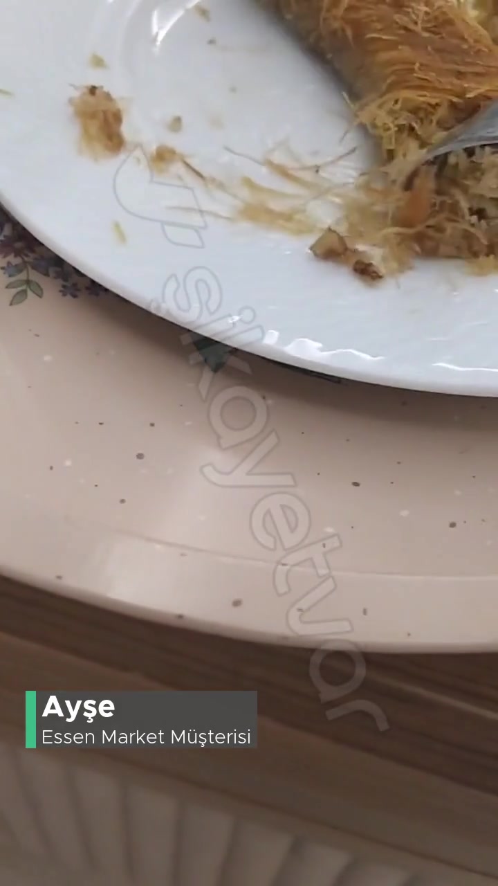 Essen Market Deterjanlı Tatlı Deterjanlı Çiğ Köfte! videonun kapak resmi