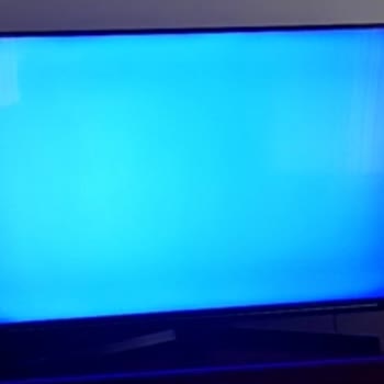 Arızalı Televizyon Ve Yetersiz Servis Hizmeti