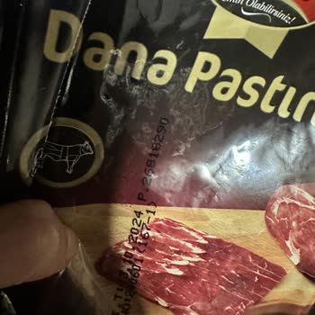 Bozuk Pastırma Ve Yetersiz Denetim