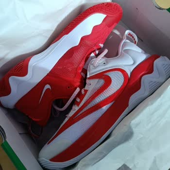 Boyner'den Aldığım Nike Ayakkabının Rahatsız Edici Sorunu