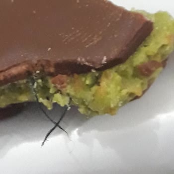 Ülker Dubai Çikolatasında Hijyen Skandalı