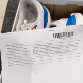 FLO'dan Aldığım Ayakkabının Astarı Hızla Yırtıldı