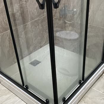 Starlight Duşa Kabin Sistemleri Su Sızdırıyor