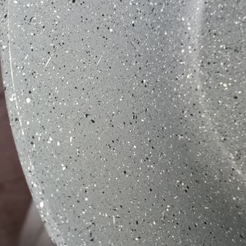Granit Tencere Seti Hayal Kırıklığı: İlk Kullanımda Soyulma