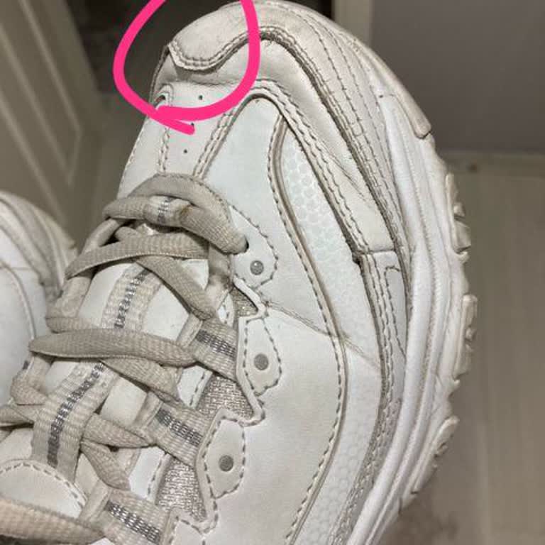 5 Ayda Sökülen Ayakkabılar Ve Skechers'ın Yanıtı