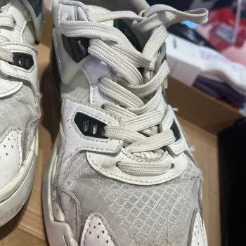 Lacoste Ayakkabıda Üretim Hatası Ve İade Sorunu