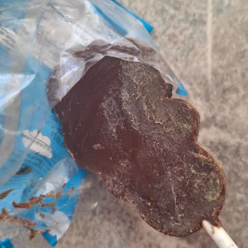 Bozuk Çikolatalar Ve Sağlık Riski