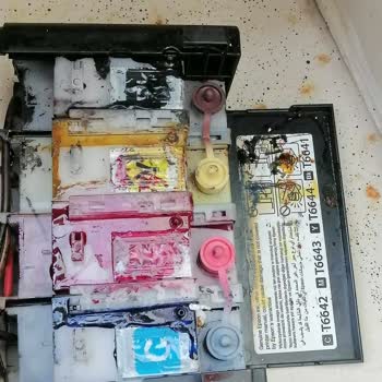 Dolap Üzerinden Satılan Ürün Parçalanarak İade Edildi