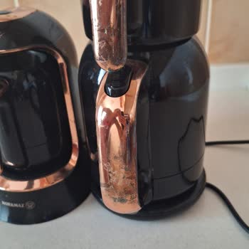 Korkmaz Mutfak Eşyaları Ürünlerinde Hızla Kararan Gold Detaylar