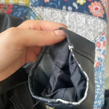 Pull And Bear Deri Ceket Kalitesizliği