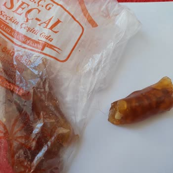 Cevizli Sucukta Hijyen Skandalı: Saç Çıktı!