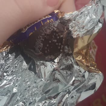 Bozuk Ülker Truffle Çikolatası Ve İletişim Eksikliği