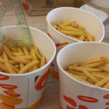Burger King Served Me Bucket-Sized Fries That Were a Quarter Empty