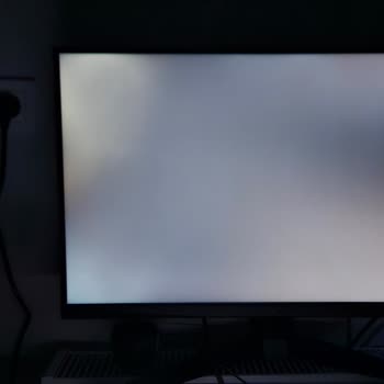 Beta Plus Teknoloji Işık Sızması Sorununda Müşteri Mağduriyeti