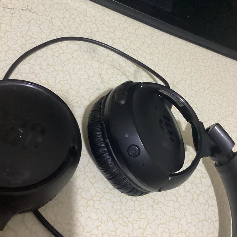 JBL Kulaklık Şarj Ve Bağlantı Sorunları