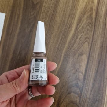 Flormar Mağazasında İndirim Ve Müşteri Hizmetleri Sorunu