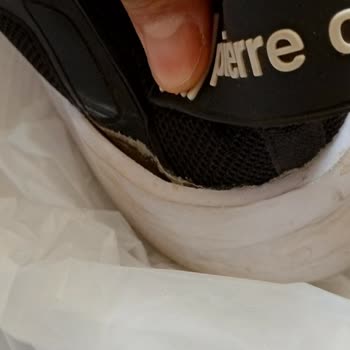 FLO Ayakkabı Kısa Sürede Yıprandı Ve Müşteri Hizmetleri Sorunu