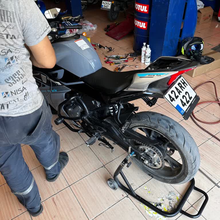 CFMOTO 250SR Ekran Sorunu Ve Servis Yetersizliği