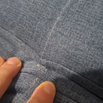 İstikbal Koltuk Takımında Dikiş Ve Yırtılma Sorunu