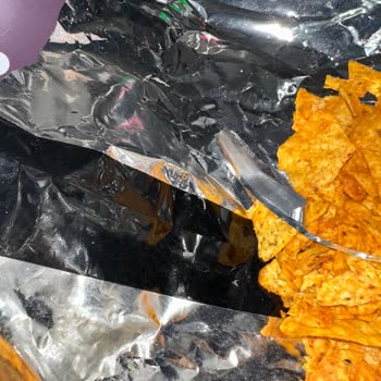 Doritos Paketinde Gizemli Siyah Bant Sorunu