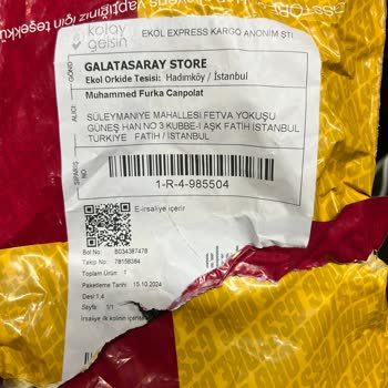 Galatasaray Mağazasından Alınan Hatalı Osimhen Maskesi Hayal Kırıklığı Yarattı