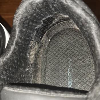 Skechers Ayakkabının İç Astar Sorunu Ve Müşteri Hizmetleri