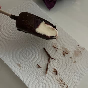 Magnum Mini Ürününde Şok Edici Yabancı Maddeler