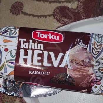 Torku Tahinli Helva İçinden Çıkan Sert Bir Cisim!