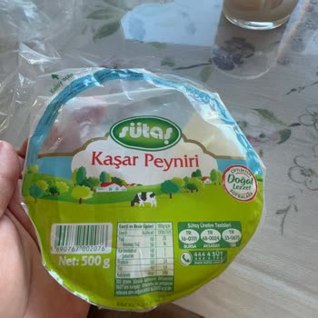 Sütaş Kaşar Peynirinde Beklenmedik Leke Sorunu!