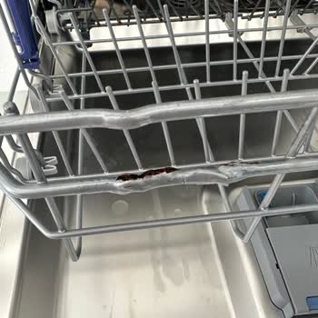 Beko Bulaşık Makinesi Sepetlerinde Aşırı Paslanma Sorunu