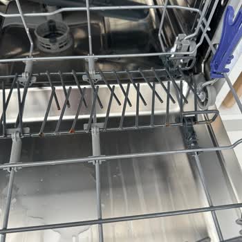 Beko Bulaşık Makinesi Sepetlerinde Aşırı Paslanma Sorunu