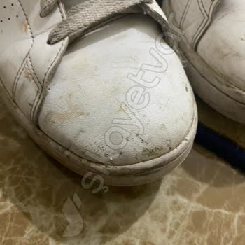 Adidas Ayakkabıda Erken Yıpranma Sorunu