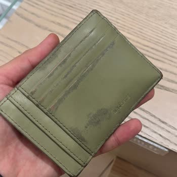 Lacoste Cüzdan Boya Ve Deri Kusması Sorunu