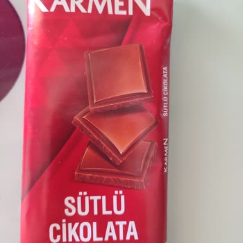 Tarihi Geçmiş Çikolata Şoku: Oğlumun Sağlığı Tehlikede