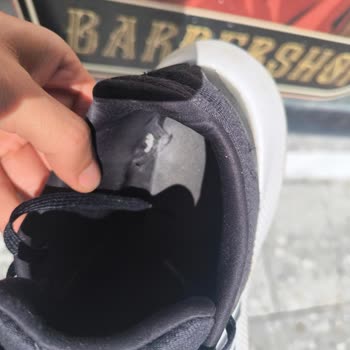 In Street Adidas Ayakkabıda Erken Deformasyon Ve Hatalı İnceleme!