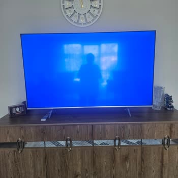 Arızalı TV Ve Yetersiz Hizmet Deneyimi