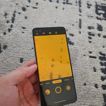 Oppo Reno 4 Lite Ekran Sararma Sorunu Ve Güncelleme Sonrası Kullanım Zorluğu