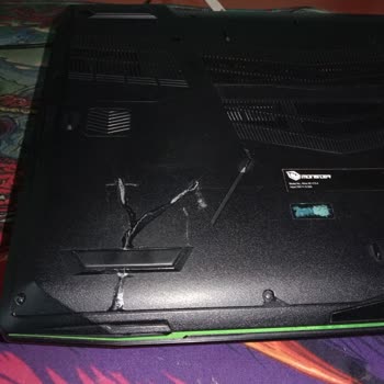 Monster Notebook Abra A5 13.4 Bataryası Şişti!