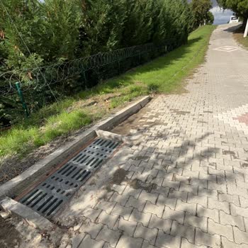 Gölcük Belediyesi Yağmur Suları Tehlikesi: Sitemizin Su Baskını Sorunu