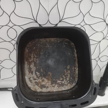 Airfryer İç Kaplaması Soyuluyor: Kenwood'dan Beklenmedik Sorun