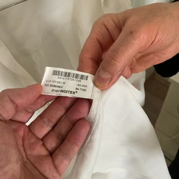 Zara Gömlekler Çürüdü: Kalite Hayal Kırıklığı