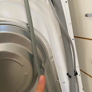 Hatalı Çamaşır Makinesi Ve Yetersiz Destek: Tüketici Hakları Mücadelesi