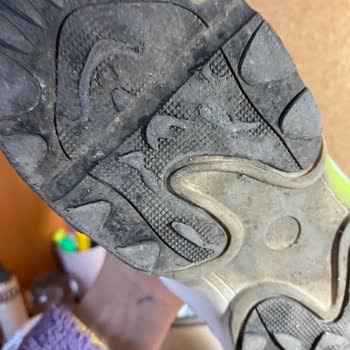 Deichmann Ayakkabının Bir Yılda Dağılması