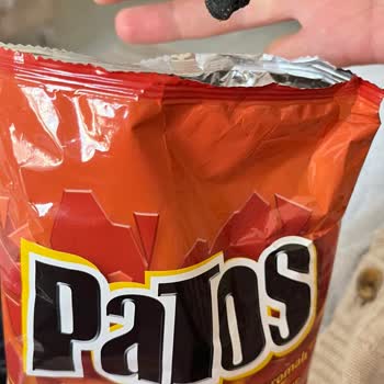 Patos Cips Paketinden Çıkan Gizemli Nesne!